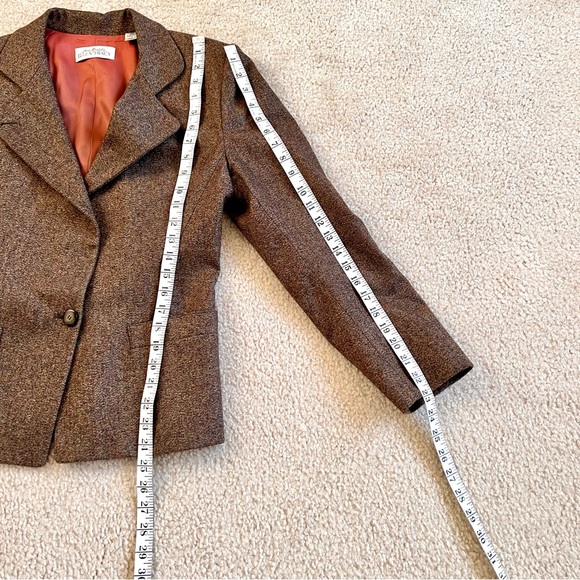 LINDA ALLARD for Ellen Tracy 100% Wool Single Button Blazer—SZ. 4 - Picture 13 of 16